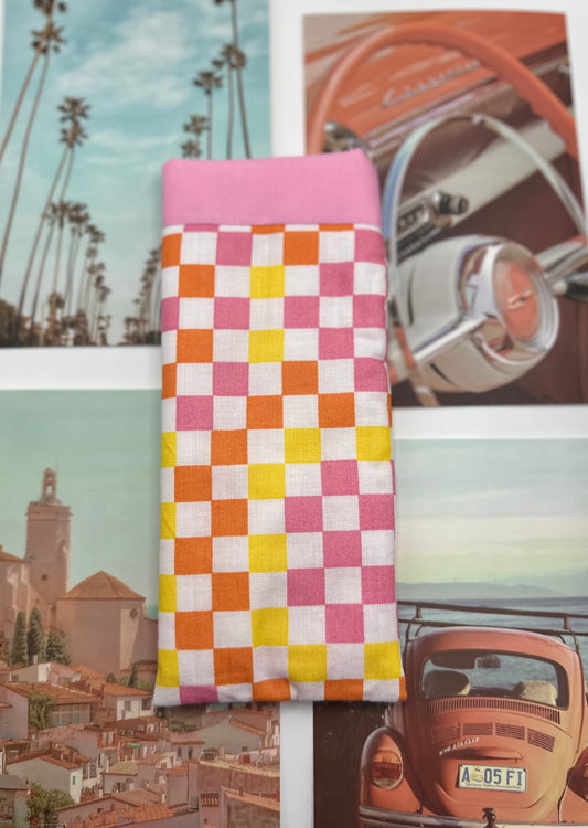 candy check sunnies sleeve